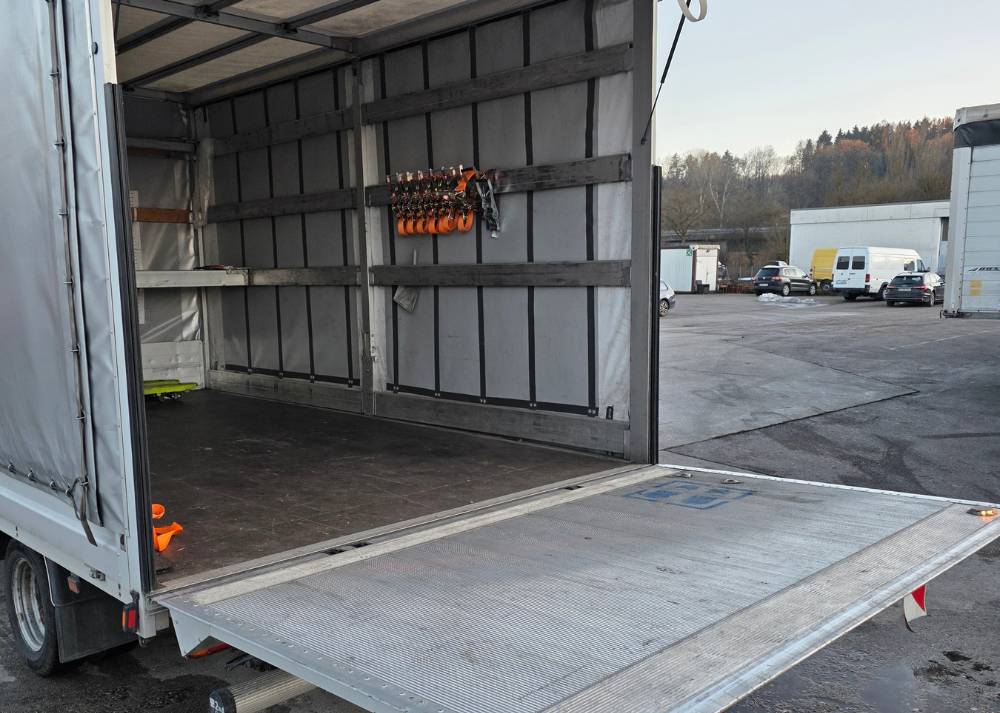 Transporter mieten Esslingen Plochingen Stuttgart